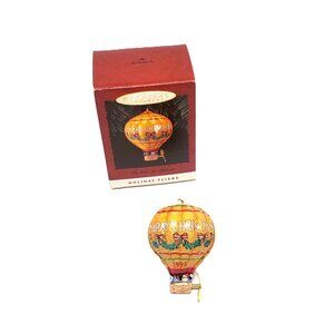Vintage 1993 Hallmark Tin Hot Air Balloon Christmas Ornament Holiday Fliers